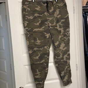 Old navy men’s cargo pants xl